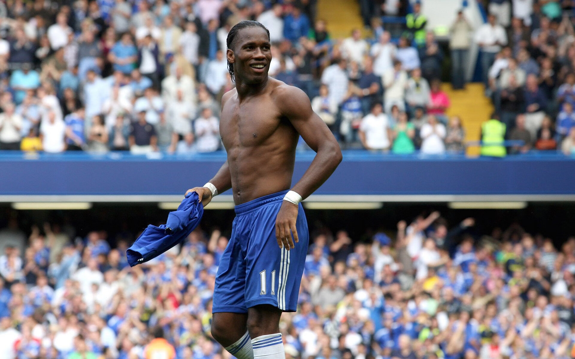 巴西球星加盟法甲助攻，联赛冠军在望，巴西球队怎么样